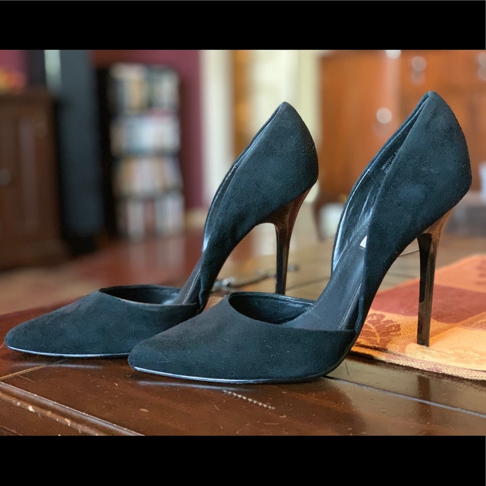 Steve Madden Varcityy Black Suede